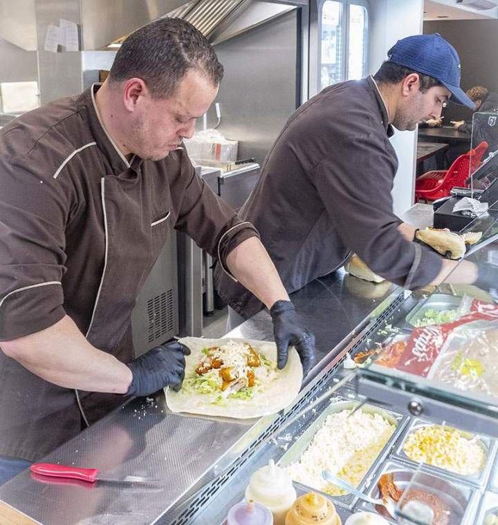 Préparation d'un kebab Riom